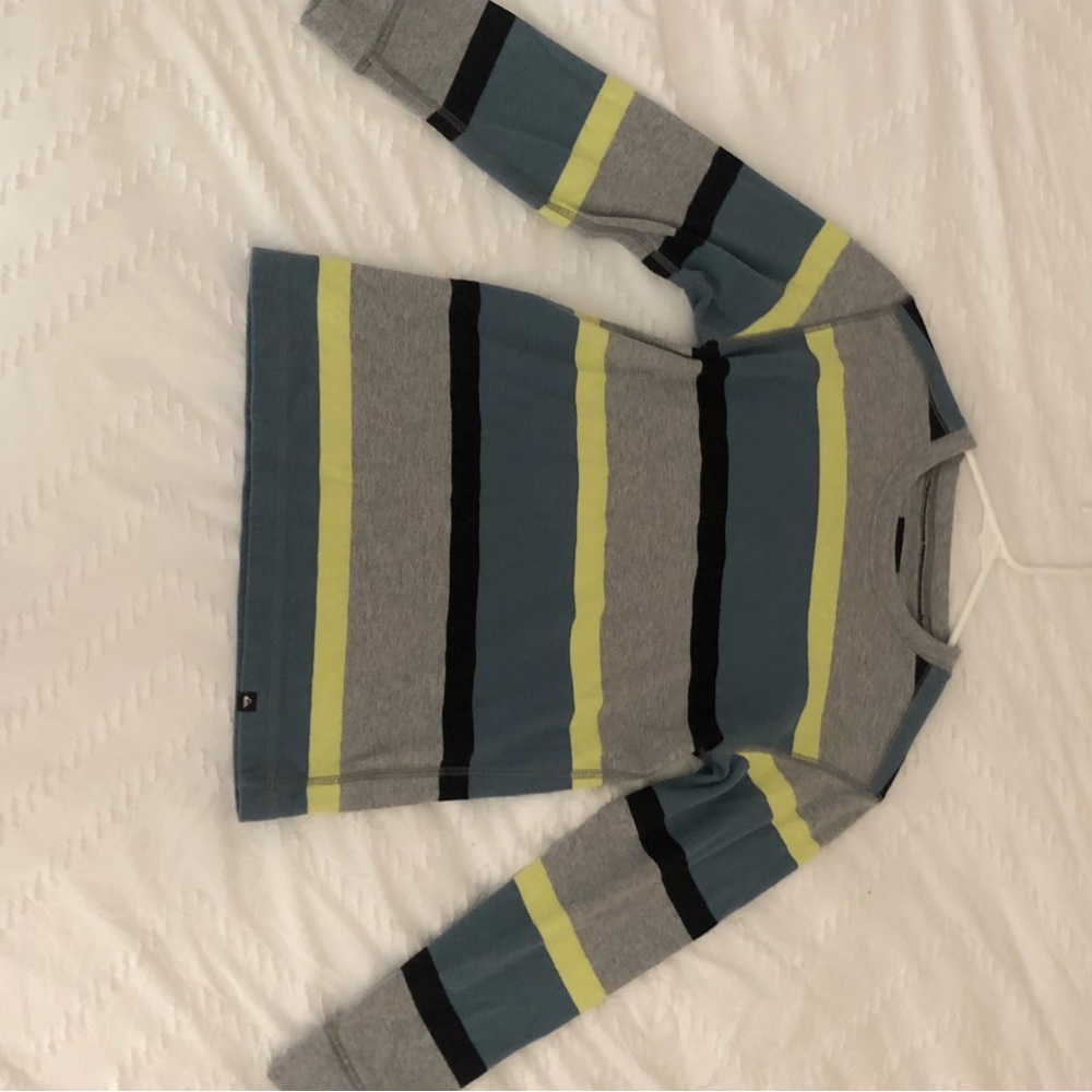 I am selling a boys long sleeve!